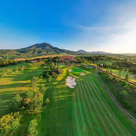 Jatinangor National Golf & Resort Zewnętrze zdjęcie