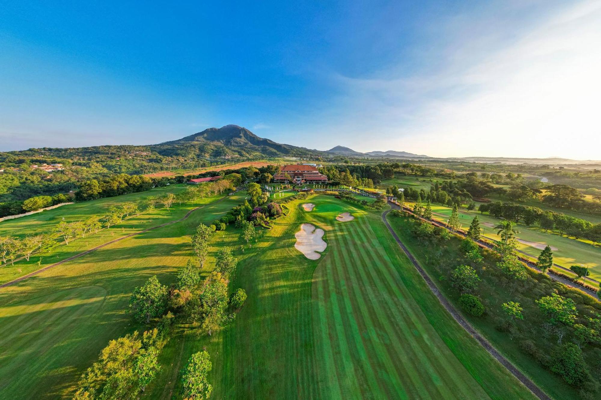 Jatinangor National Golf & Resort Zewnętrze zdjęcie